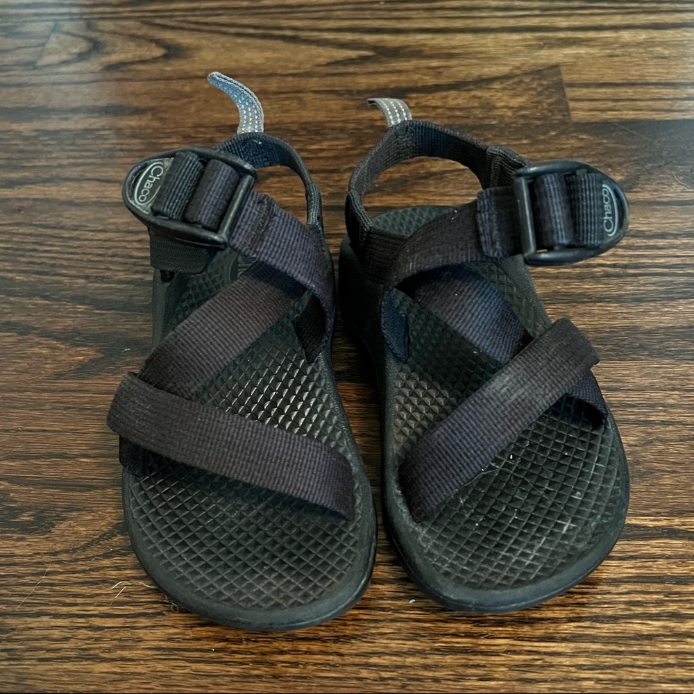 VVGUC Kids Chacos Size 10 Toddler